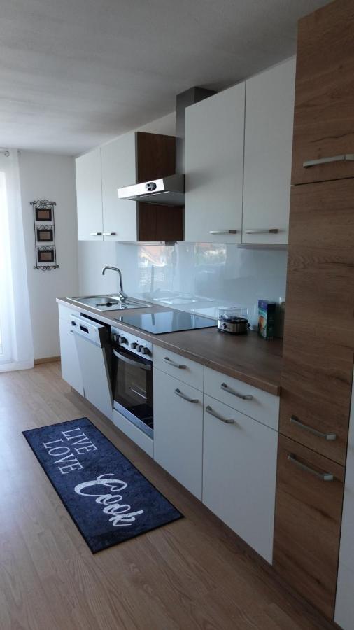 Joe'S Appartement Ebbs Eksteriør bilde